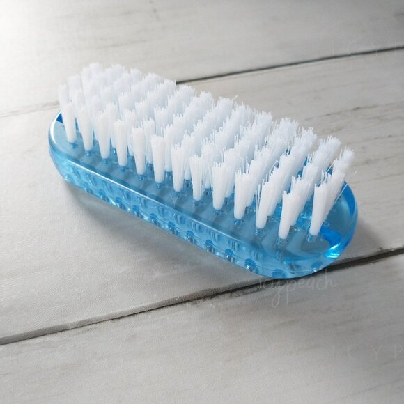 Avon Toenail Clipper with Magnifier New Footworks Pedicure Kit + Nail Brush - Picture 10 of 12